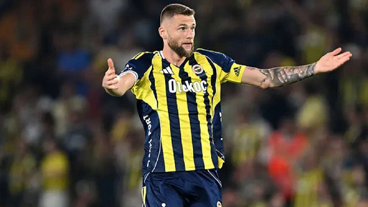 Fenerbahçe'de Skriniar depremi: İsmail Kartal son dakikada biletini kesti! 4
